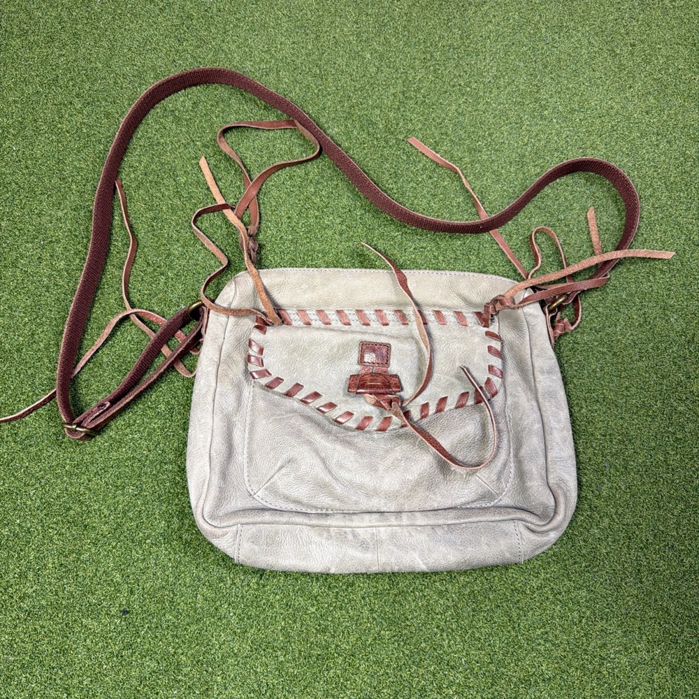 LUCKY BRAND GRAY SMOKE/BRANDY BROWN CHIMAYO LEATHER Shoulder Bag LB2023